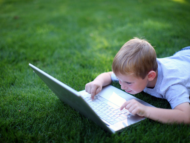 Официальный установщик Интернет в Коттедж ТВ, монтаж и обслуживание, гарантия и сервис, в Кемерово, Гарантия от 3 лет!